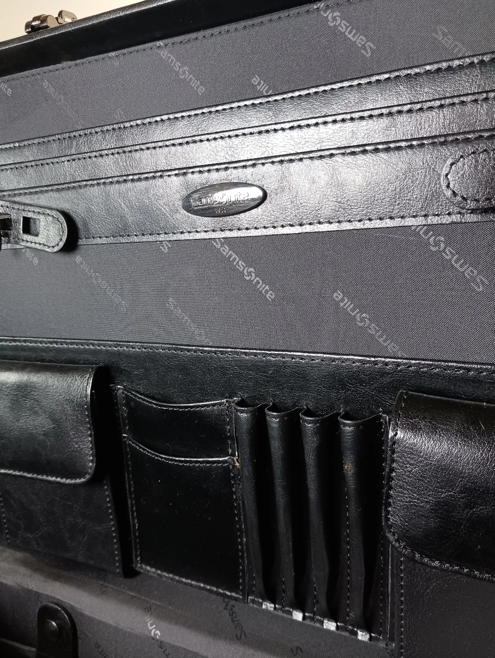 Samsonite men’s leather